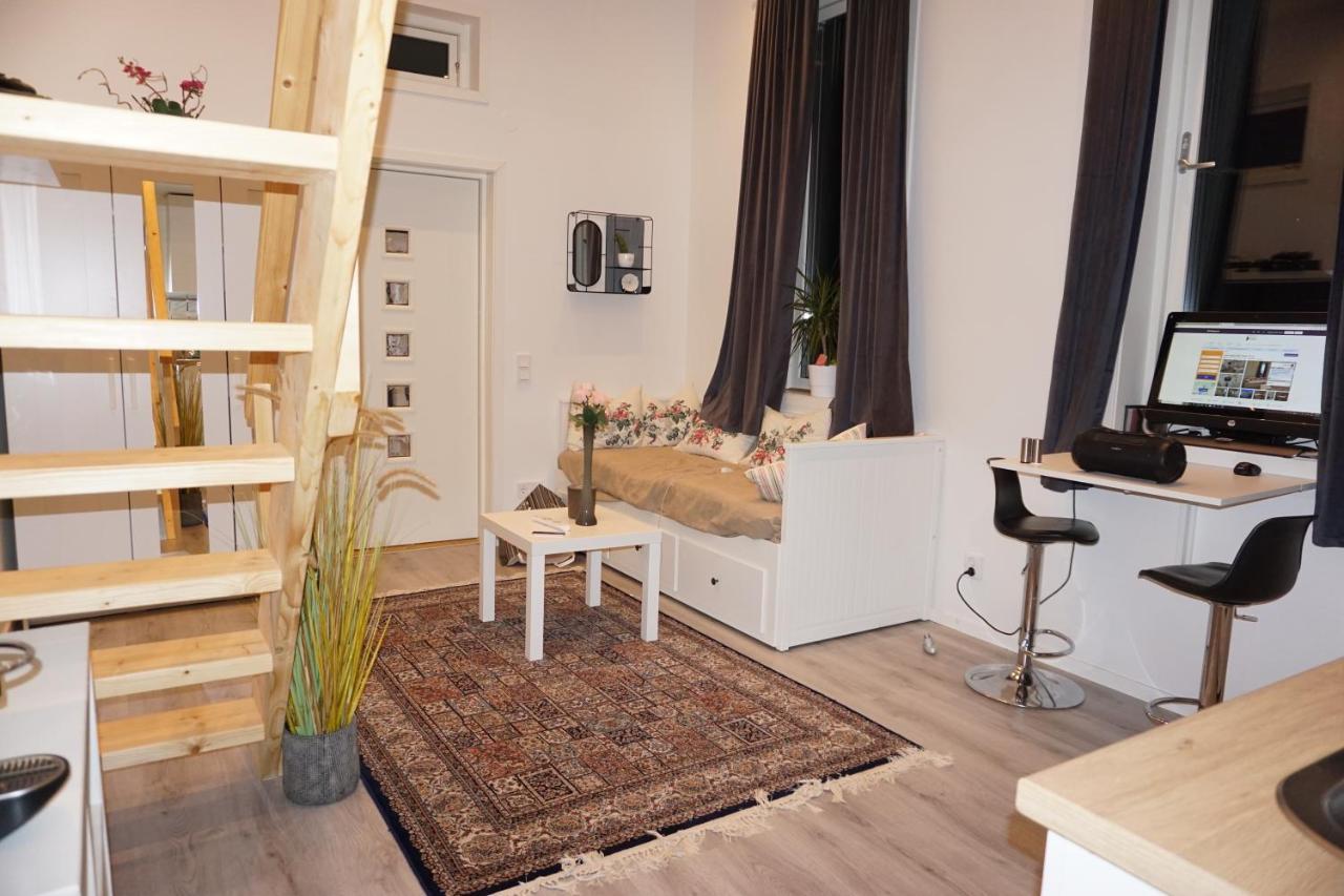 شقة Fresh Happy Little House, 35 M2 In Taeby ستوكهولم المظهر الخارجي الصورة